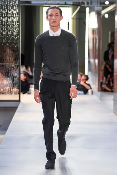Look 56